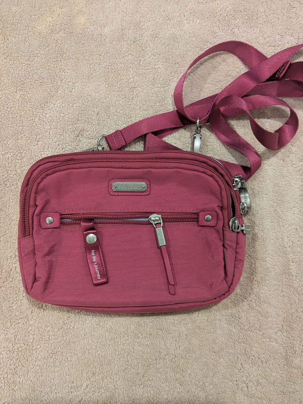 $33 Baggallini Time Zone RFID Convertible Crossbody Bag - Plum (EUC)